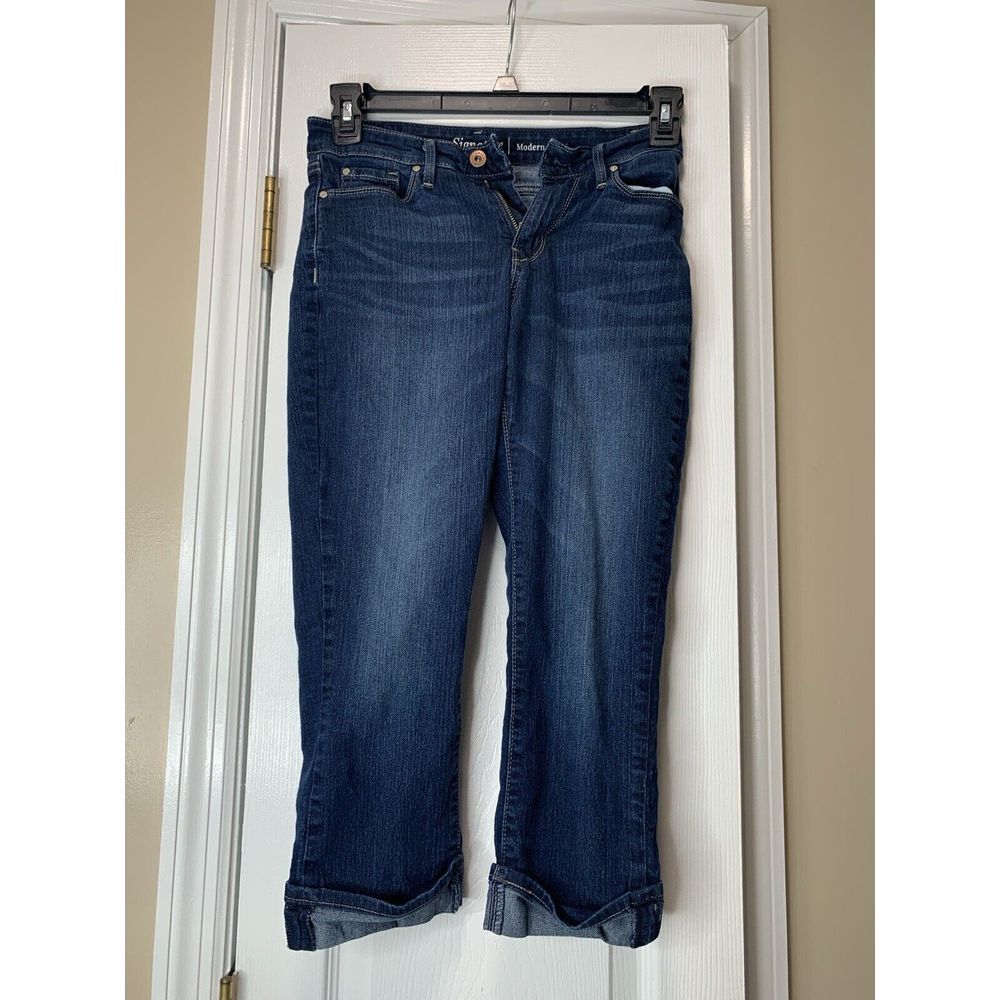 Signature Levi Strauss Jeans Women's 2 W26* Blue Mid-Rise‎ Capri Cuffed Denim